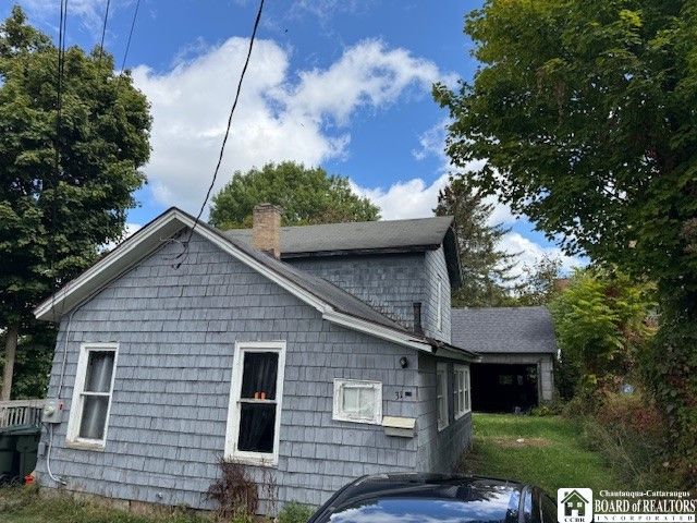 31 Pullman Street, Jamestown, NY 14701