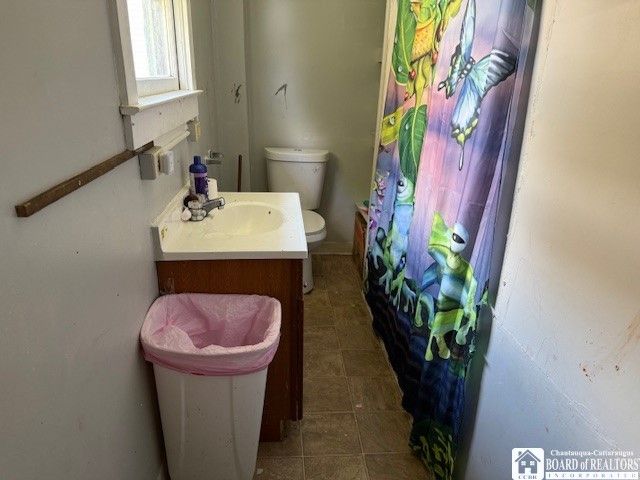 31 Pullman Street, Jamestown, NY 14701