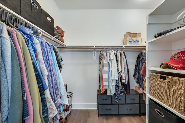 2111 Greenwood Ave A, Austin, TX 78723