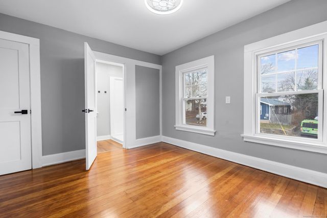 67 Bissell Street, Manchester, CT 06040