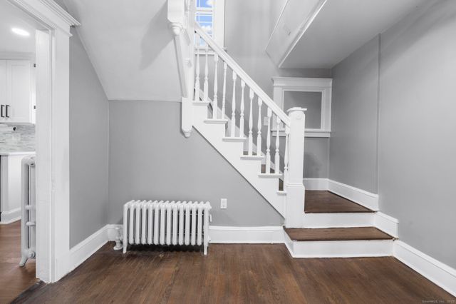 67 Bissell Street, Manchester, CT 06040