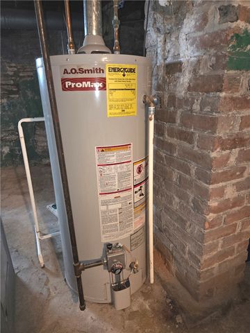 479 South Avenue, Elmira City, NY 14904