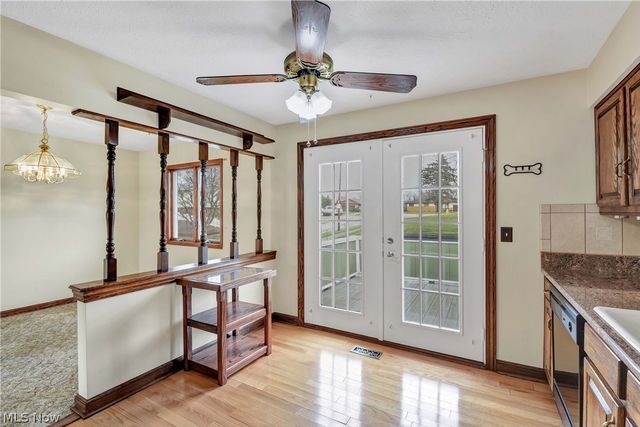 8712 Fenway Drive, Parma, OH 44129