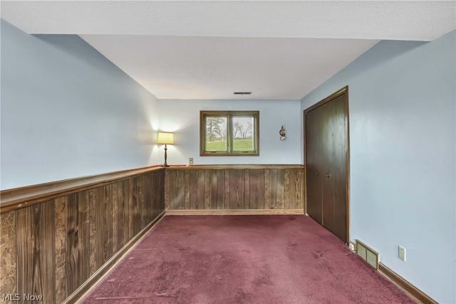 8712 Fenway Drive, Parma, OH 44129