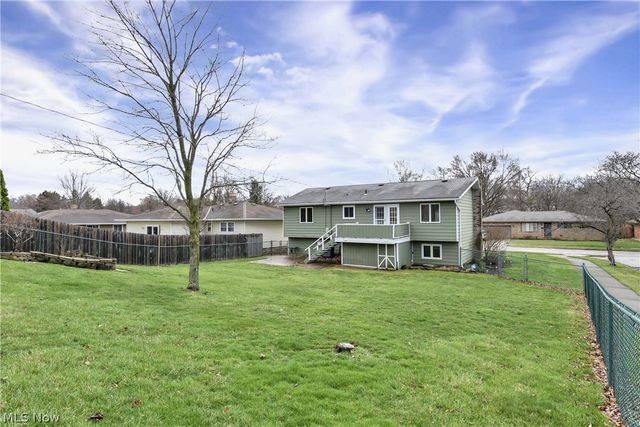 8712 Fenway Drive, Parma, OH 44129