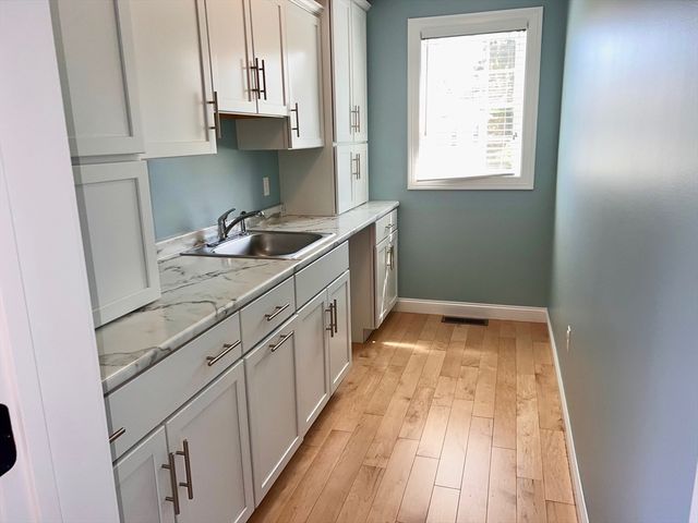 6 Bishop St., Plymouth, MA 02360