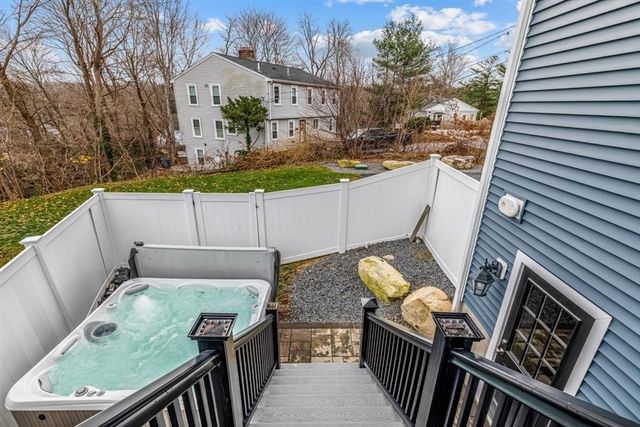 6 Bishop St., Plymouth, MA 02360