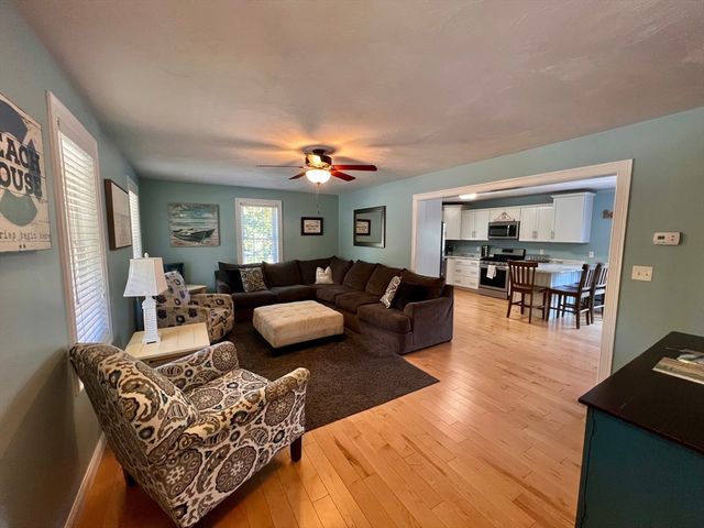 6 Bishop St., Plymouth, MA 02360