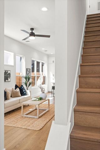 1407 Cedar Ave 2, Austin, TX 78702