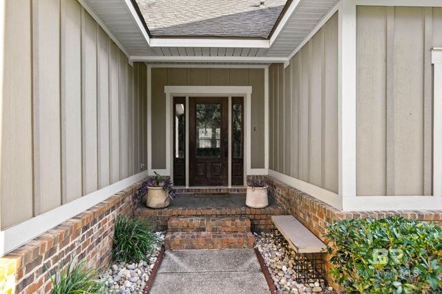 8735 Bainbridge Drive, Daphne, AL 36526