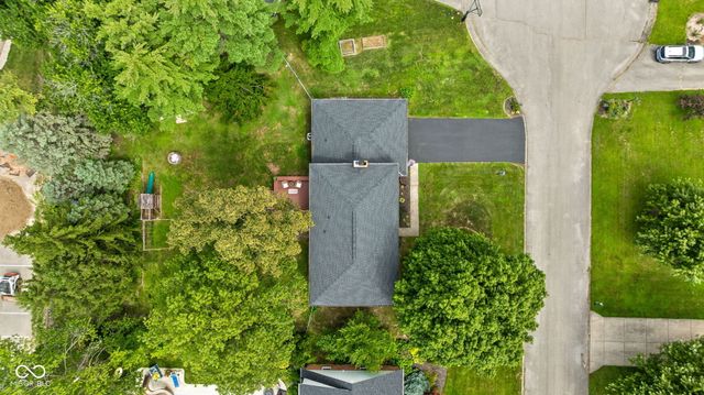 6852 Marmont Court, Indianapolis, IN 46220