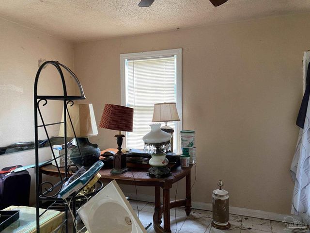 7095 & 7097 Milton Dr, Milton, FL 32583