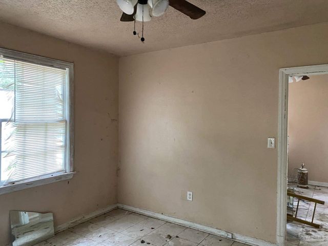 7095 & 7097 Milton Dr, Milton, FL 32583