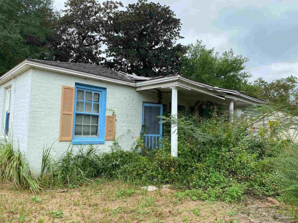 7095 & 7097 Milton Dr, Milton, FL 32583