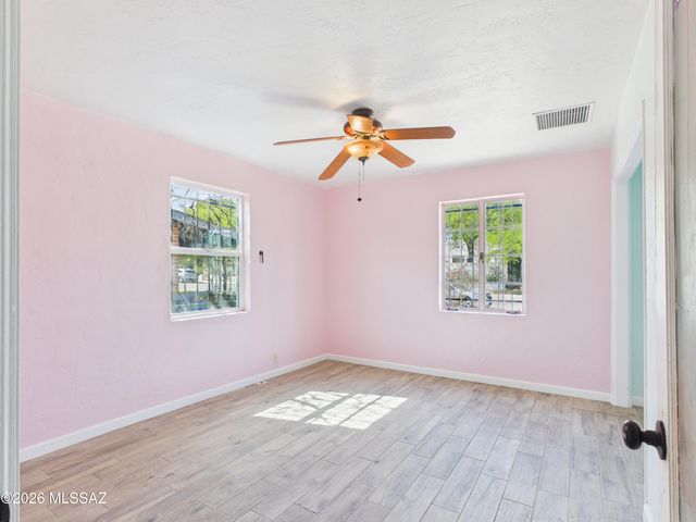 2240 E 2nd Street, Tucson, AZ 85719