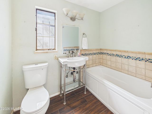 2240 E 2nd Street, Tucson, AZ 85719