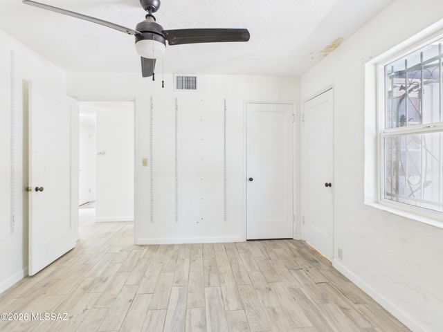 2240 E 2nd Street, Tucson, AZ 85719