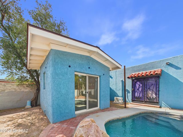 2240 E 2nd Street, Tucson, AZ 85719