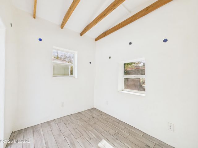 2240 E 2nd Street, Tucson, AZ 85719