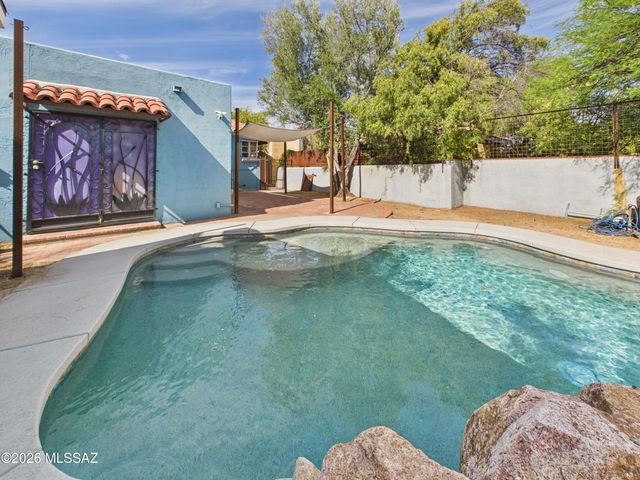 2240 E 2nd Street, Tucson, AZ 85719