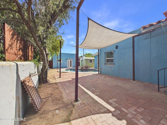 2240 E 2nd Street, Tucson, AZ 85719
