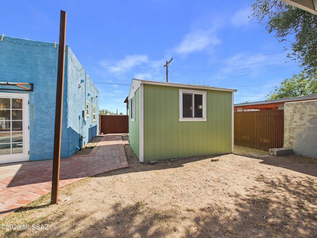 2240 E 2nd Street, Tucson, AZ 85719