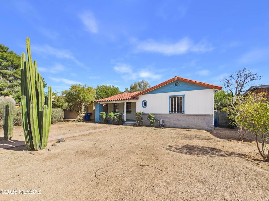 2240 E 2nd Street, Tucson, AZ 85719