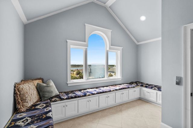 1689 S Waccamaw Dr., Murrells Inlet, SC 29576