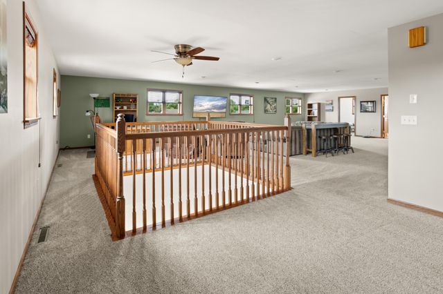 606 3 Street E, Horace, ND 58047