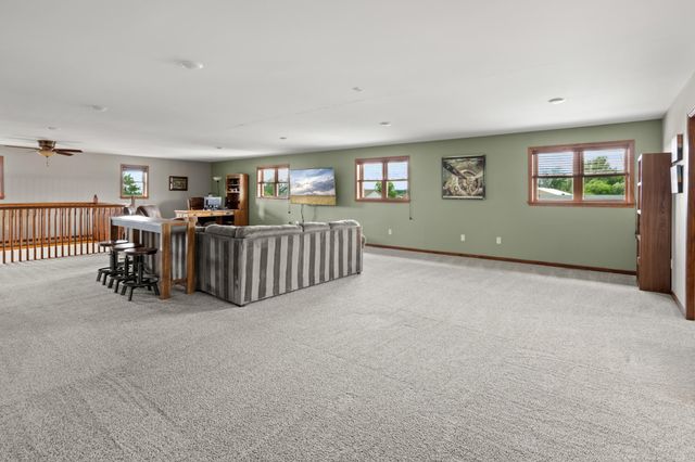 606 3 Street E, Horace, ND 58047