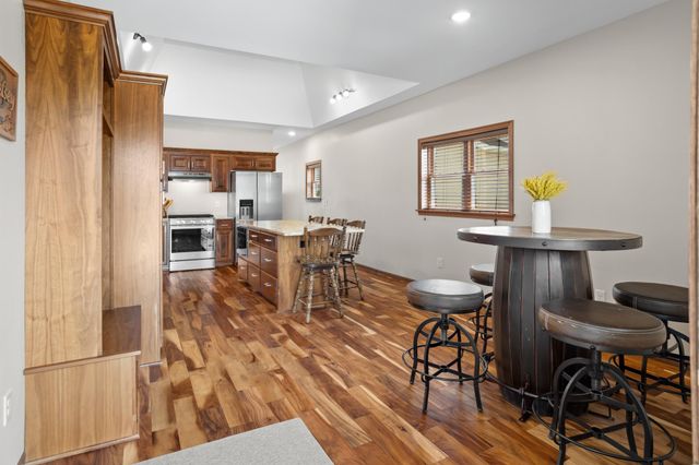 606 3 Street E, Horace, ND 58047