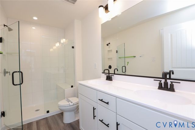 16313 Alexandria Ct, Moseley, VA 23832