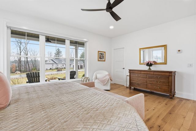 10 Hobart Lane, Hollis, NH 03049