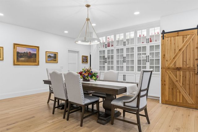 10 Hobart Lane, Hollis, NH 03049