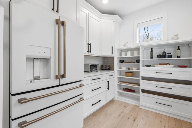 10 Hobart Lane, Hollis, NH 03049