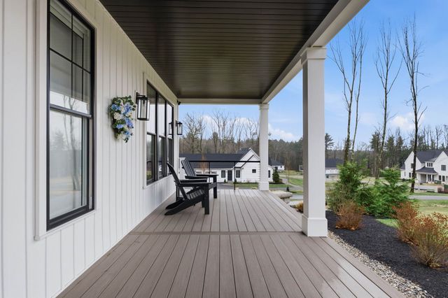 10 Hobart Lane, Hollis, NH 03049