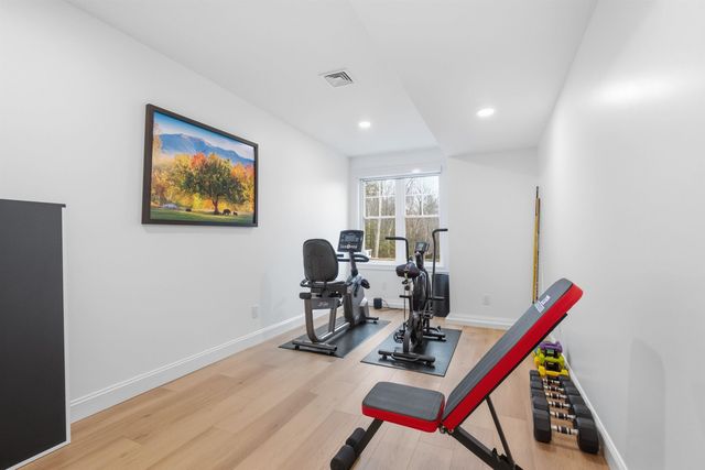 10 Hobart Lane, Hollis, NH 03049