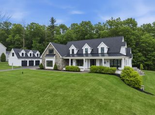 10 Hobart Lane, Hollis, NH 03049