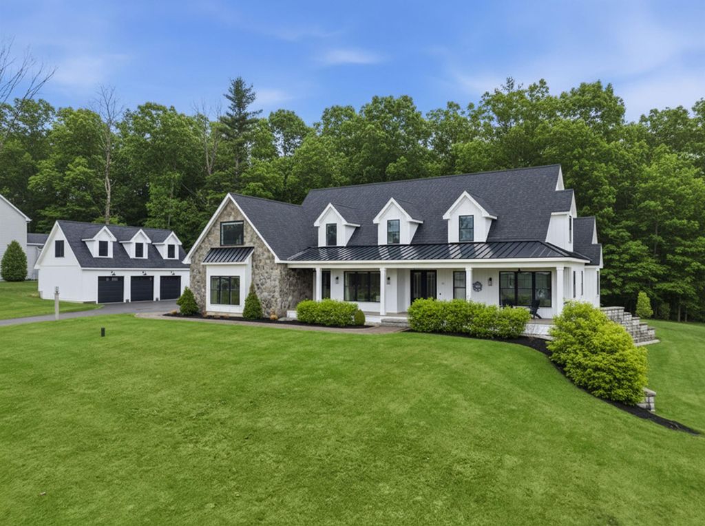 10 Hobart Lane, Hollis, NH 03049