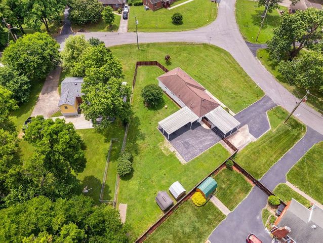 2519 David Dr, Nashville, TN 37214