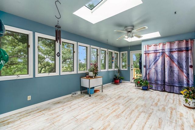 24825 Countryview Drive, Kearney, MO 64060