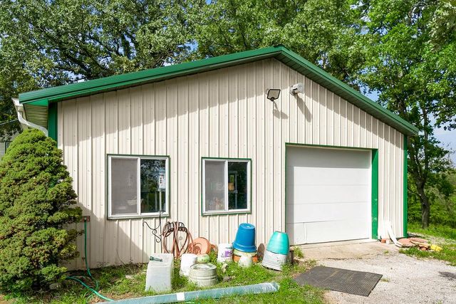 24825 Countryview Drive, Kearney, MO 64060