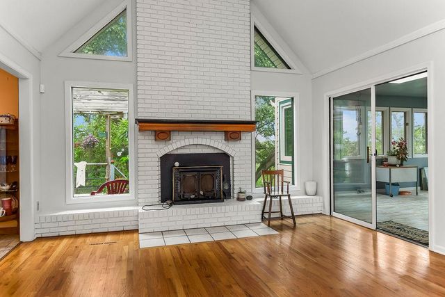 24825 Countryview Drive, Kearney, MO 64060