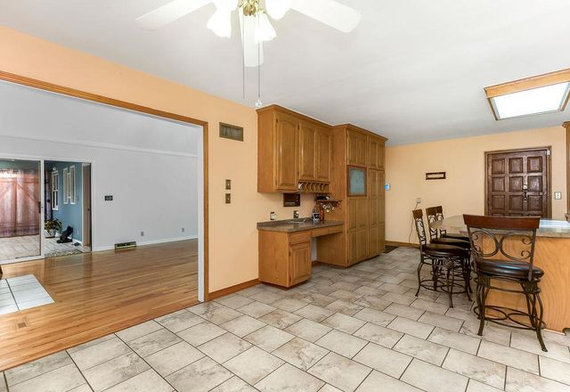 24825 Countryview Drive, Kearney, MO 64060