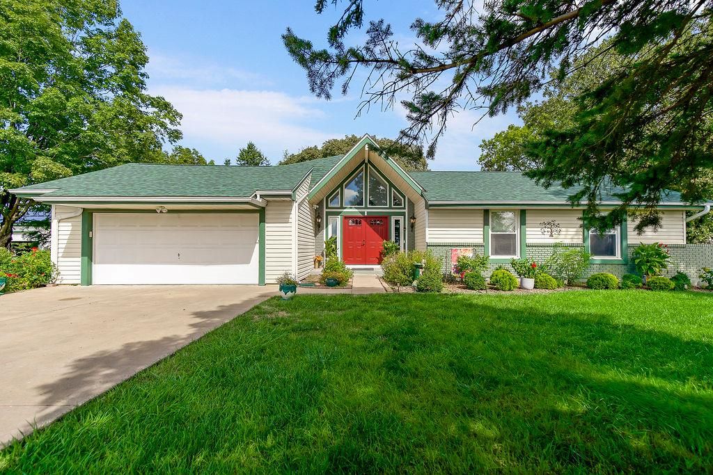 24825 Countryview Drive, Kearney, MO 64060
