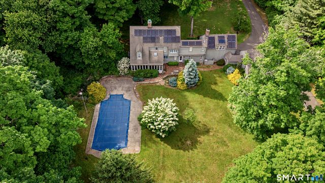91 Obtuse Hill Road, Brookfield, CT 06804
