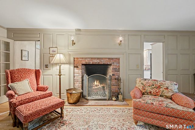 91 Obtuse Hill Road, Brookfield, CT 06804