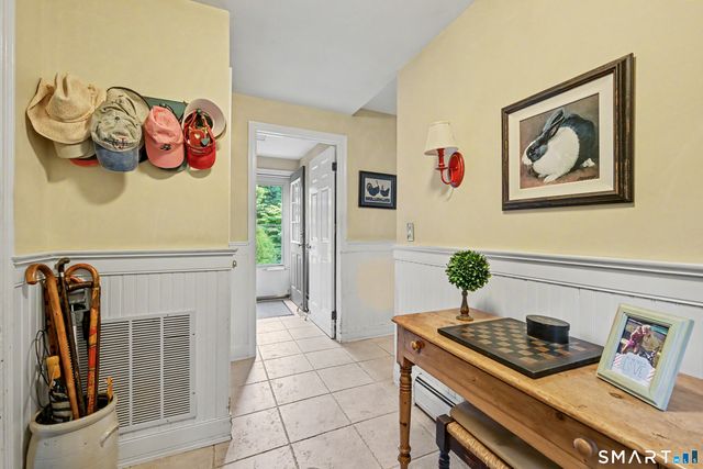 91 Obtuse Hill Road, Brookfield, CT 06804