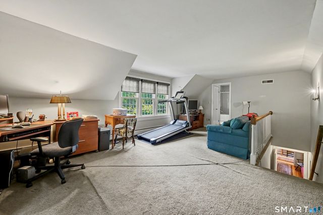 91 Obtuse Hill Road, Brookfield, CT 06804