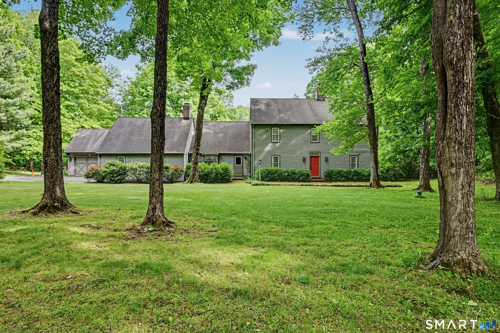 91 Obtuse Hill Road, Brookfield, CT 06804